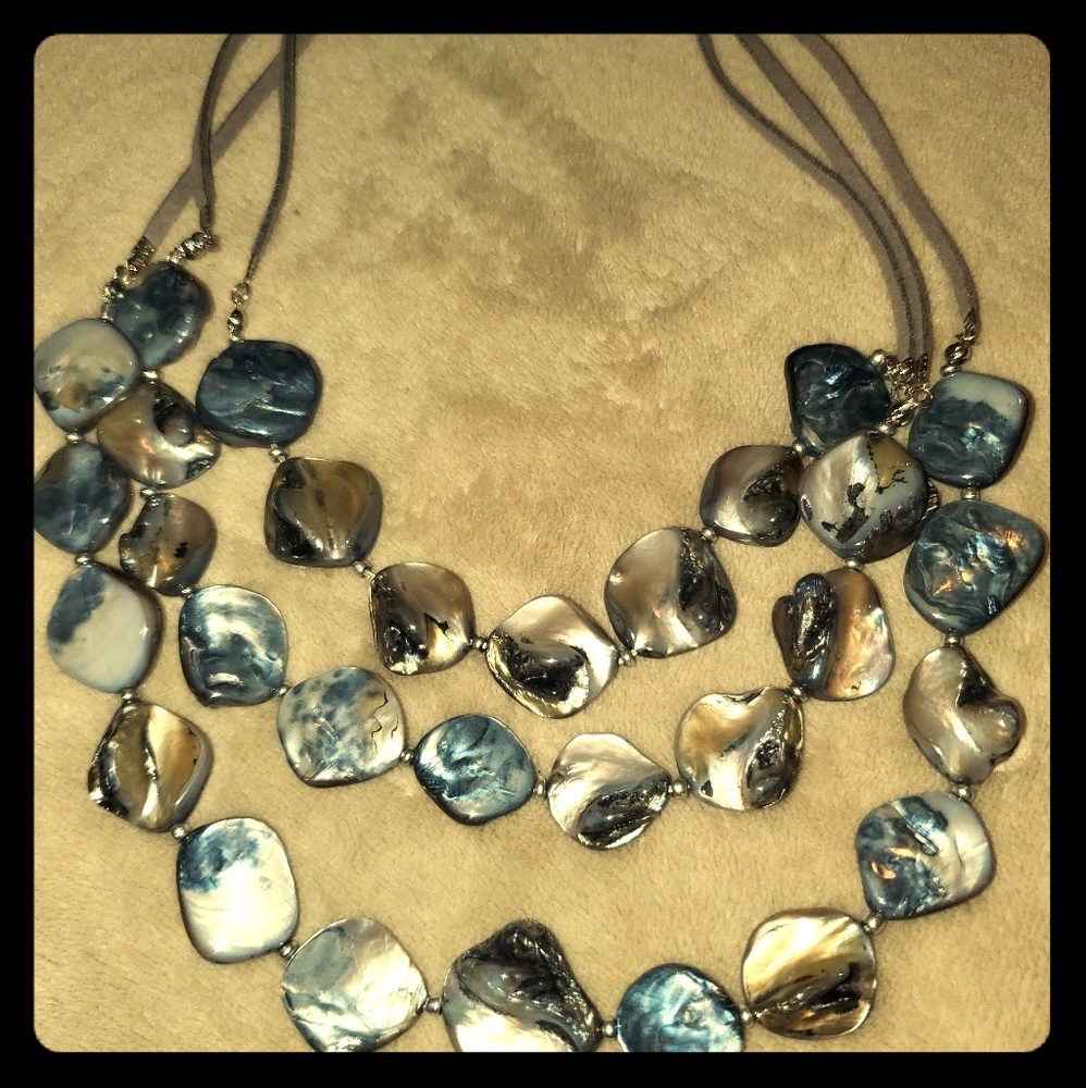 Grey green water pearl necklace